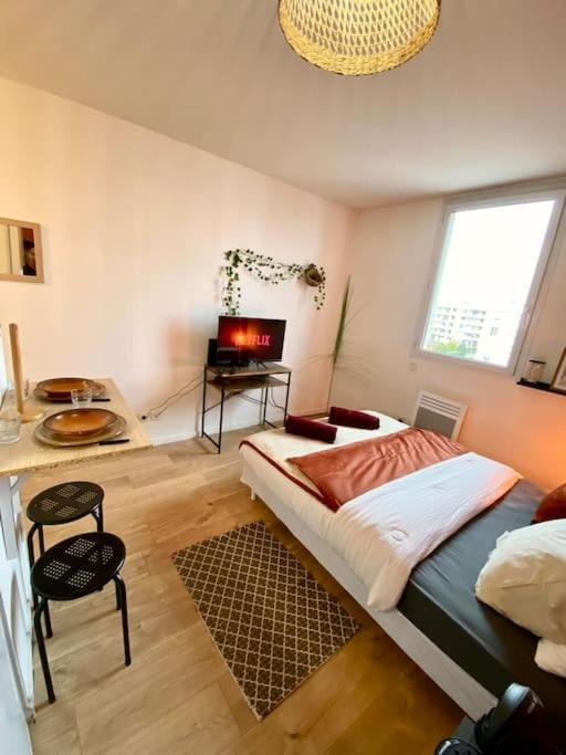 Splendide Studio Moderne - Proche Centre - Laverie Nîmes Dış mekan fotoğraf